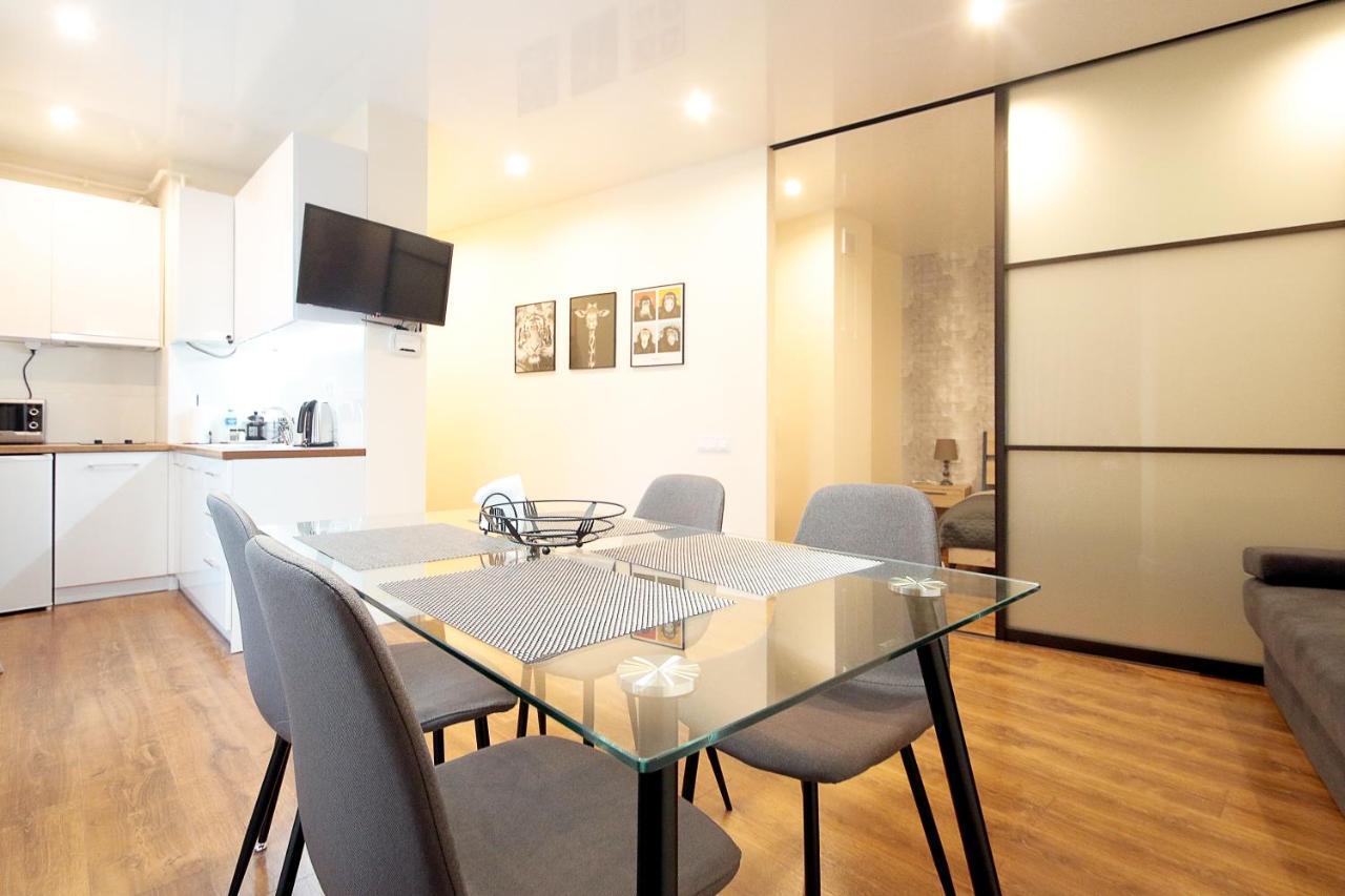 Nest Center Aparts Apartment