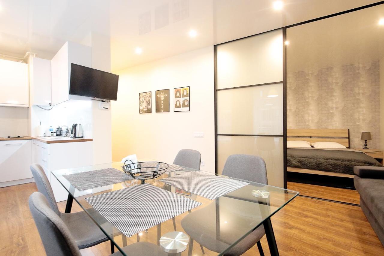 Nest Center Aparts Apartment *